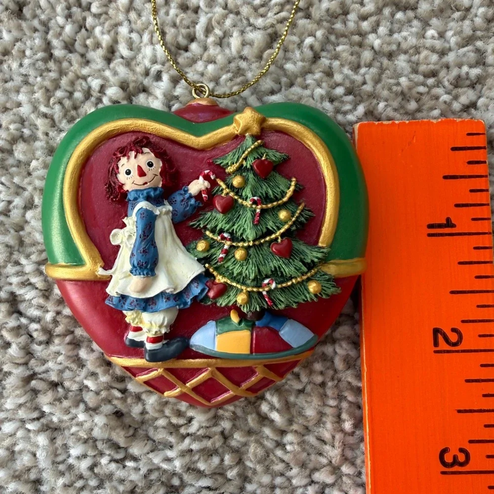 NWT Danbury Mint Raggedy Ann & Andy Trimming The Tree Ornament Simon & Schuster‎